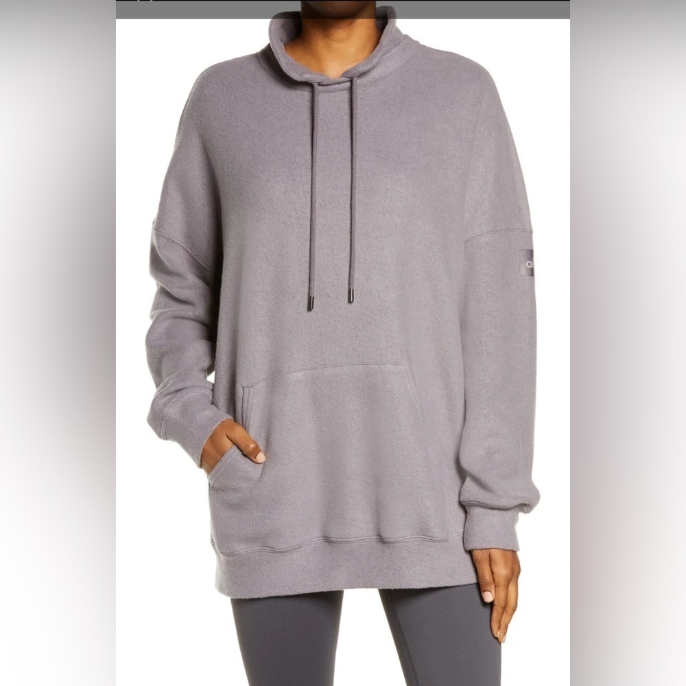 ALO YOGA Tranquil Pullover - Purple Dusk unsure of size